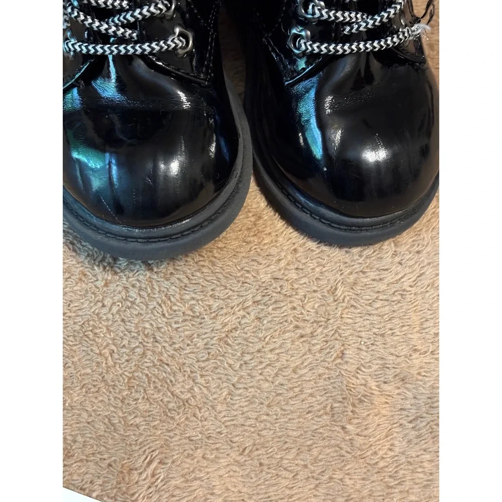 Wonder Nation Black Patent Leather Ankle Boots Side Zip Stars Size‎ 5 GUC